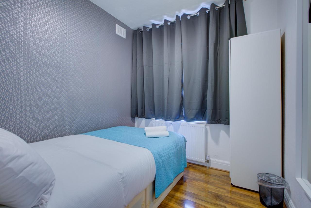 Twin Towerd Hotel London Kültér fotó