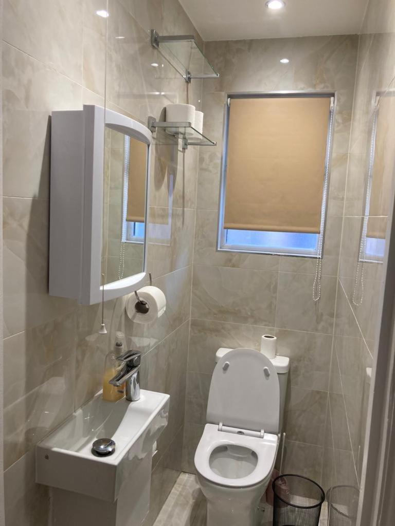 Twin Towerd Hotel London Kültér fotó